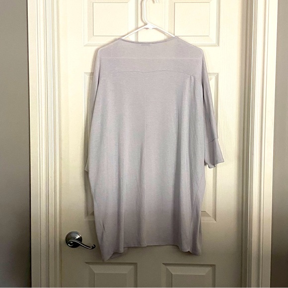 Revolution Light Grey/Silver Shawl size M-L - Picture 2 of 3